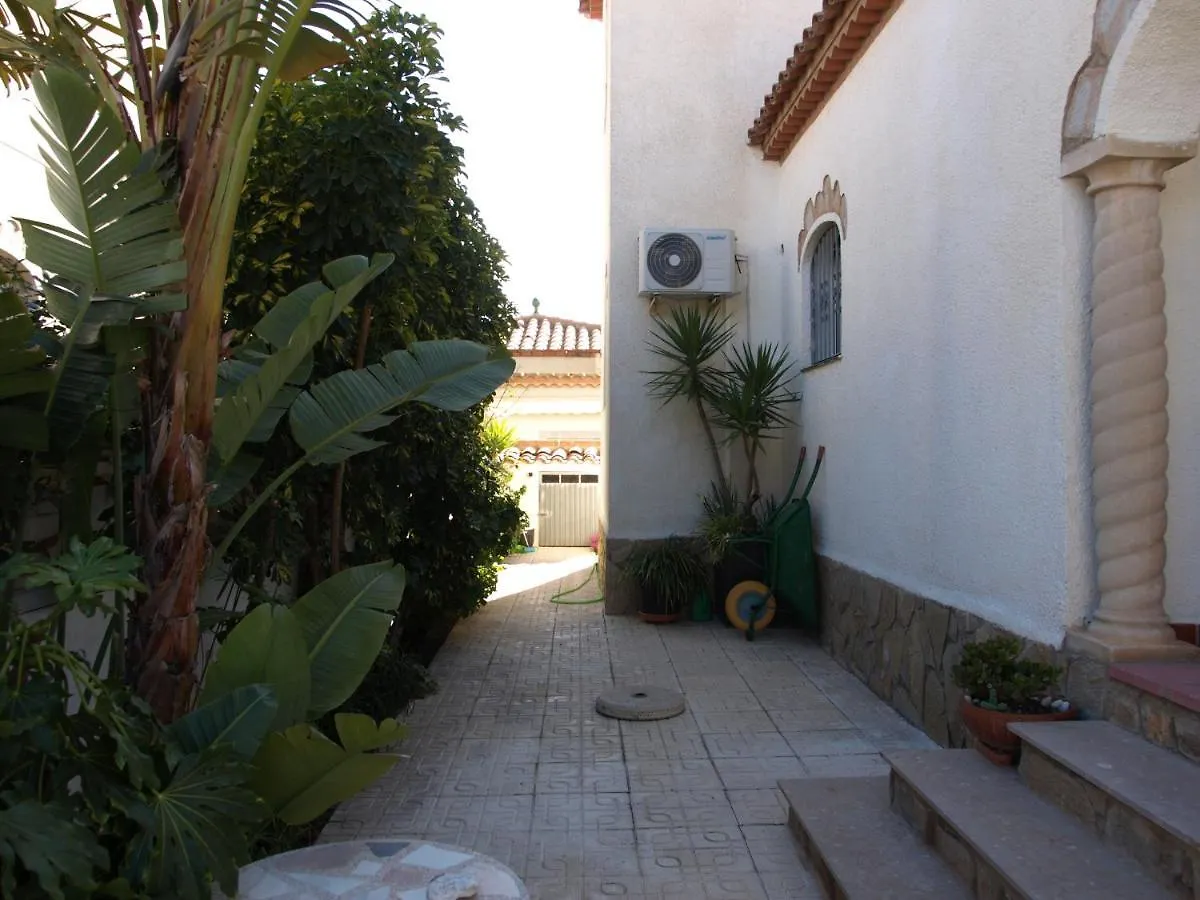 Casa Ricarda Villa Miami Playa Holiday home