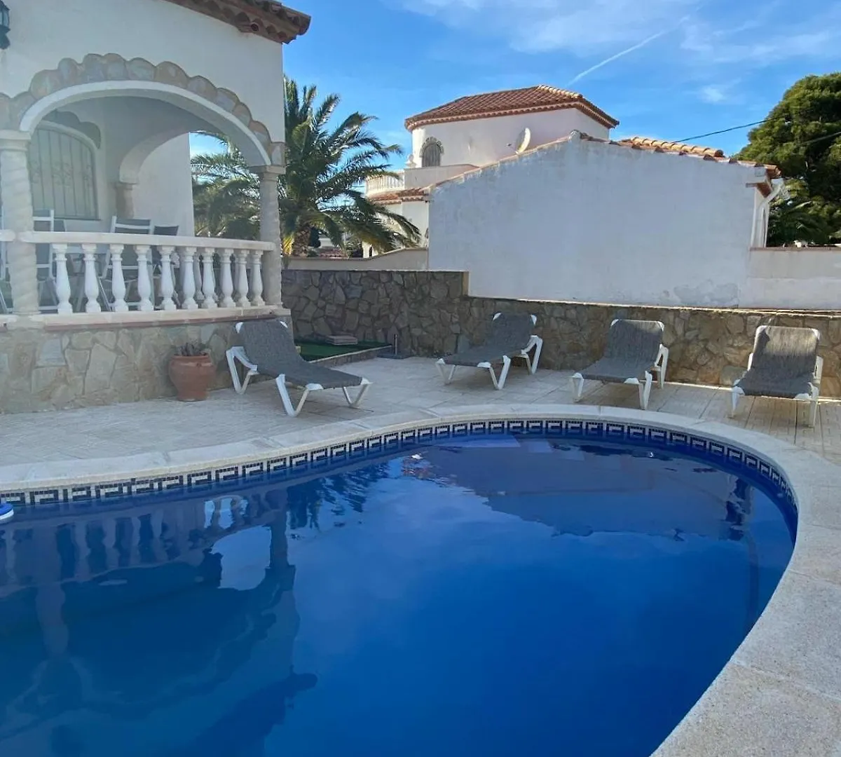 Casa Ricarda Villa Miami Playa Holiday home